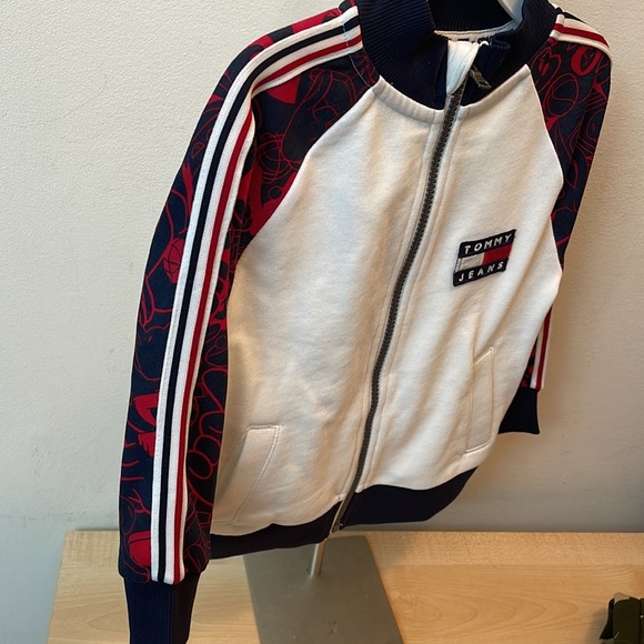 Tommy Hilfiger X Space Jam: New Legacy Zip Mock Neck Logo Track Jacket - Picture 6 of 8